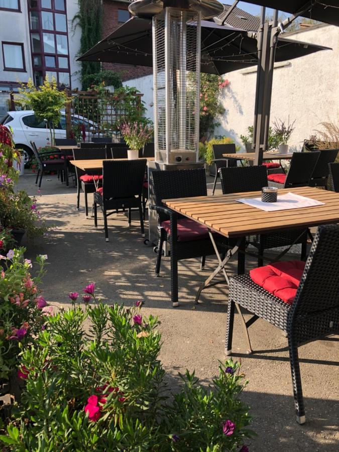 Hotel & Restaurant Arnoldusklause Düren - Eifel Exteriér fotografie
