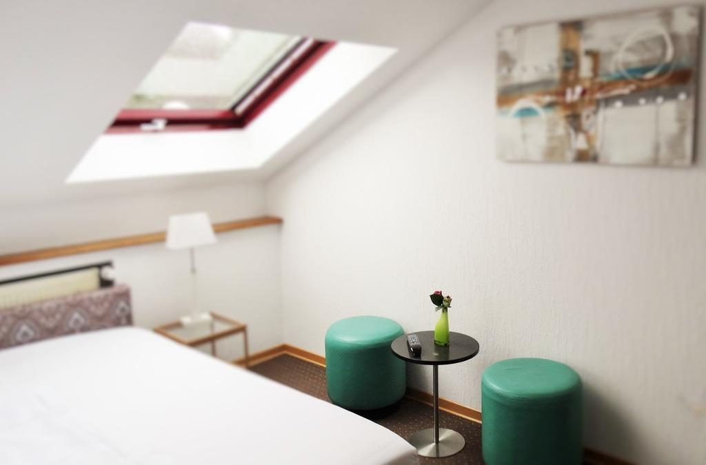 Hotel & Restaurant Arnoldusklause Düren - Eifel Pokoj fotografie