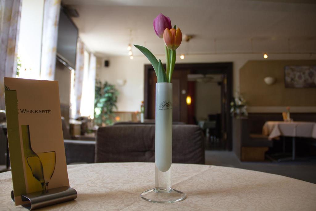 Hotel & Restaurant Arnoldusklause Düren - Eifel Pokoj fotografie